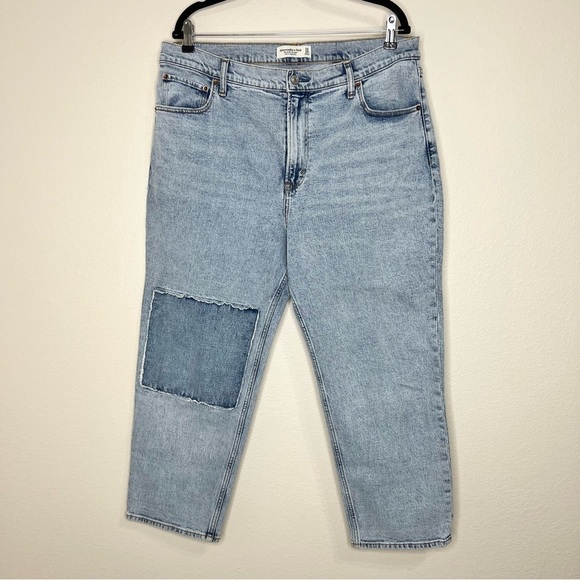 Abercrombie & Fitch The Ankle Straight Ultra High Rise Jeans Knee Patch 33 16s - Picture 2 of 16